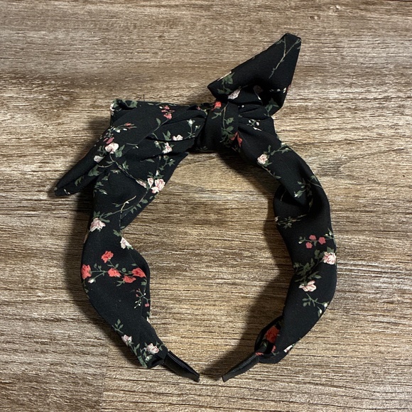 Girls headband - Picture 1 of 1